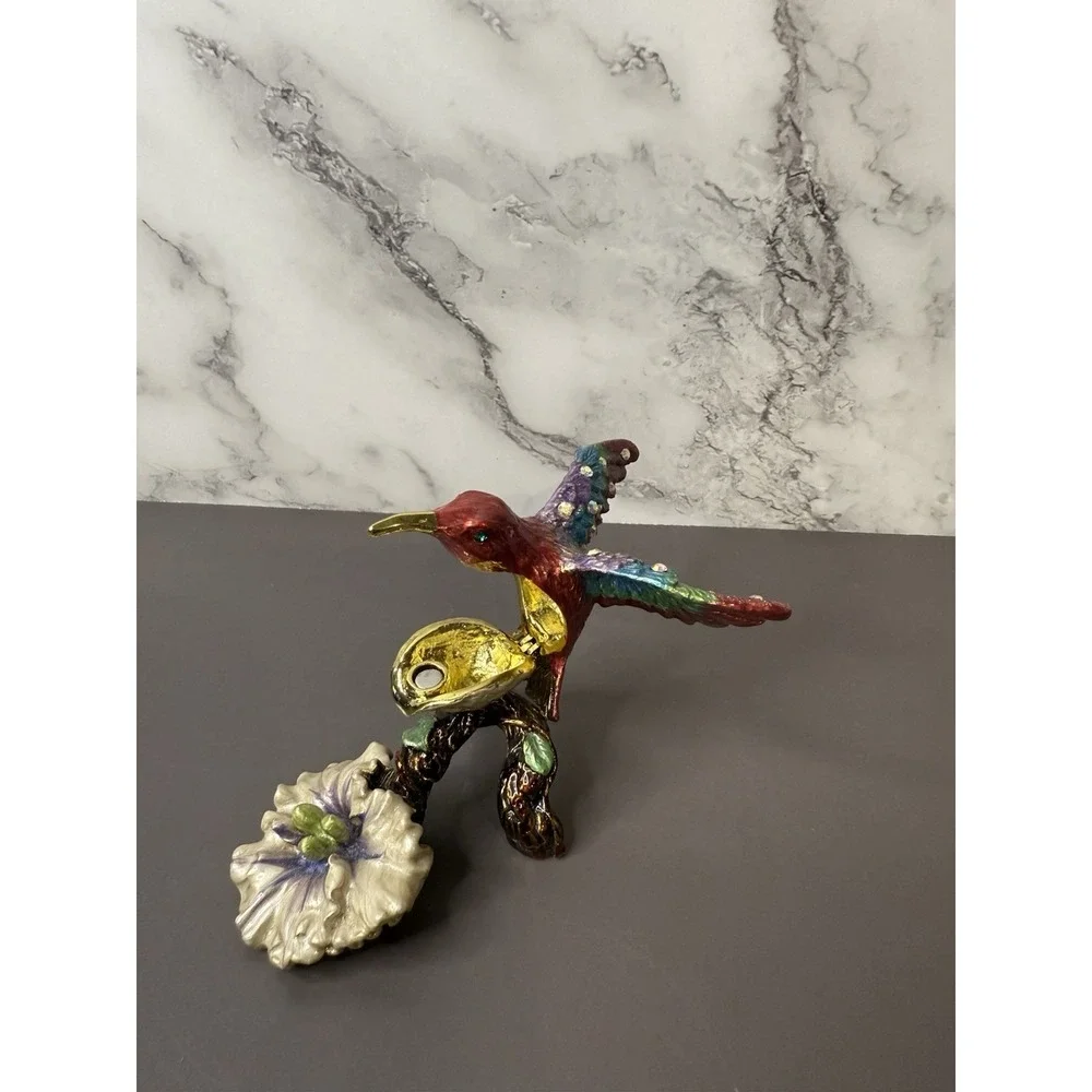 Beautiful Rare Hinged Hummingbird Shiny Jeweled Trinket Box W/Magnetic Clasp